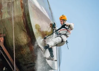 Water Tank Cleaning Services